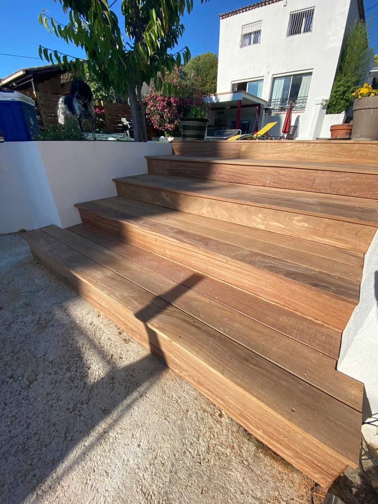 escalier en bois